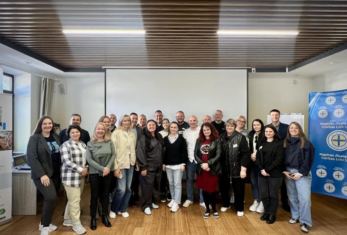 The Tech StartUp School team has joined the REMARKET project, an initiative led by Caritas Ukraine to rebuild businesses and communities in Ukraine.