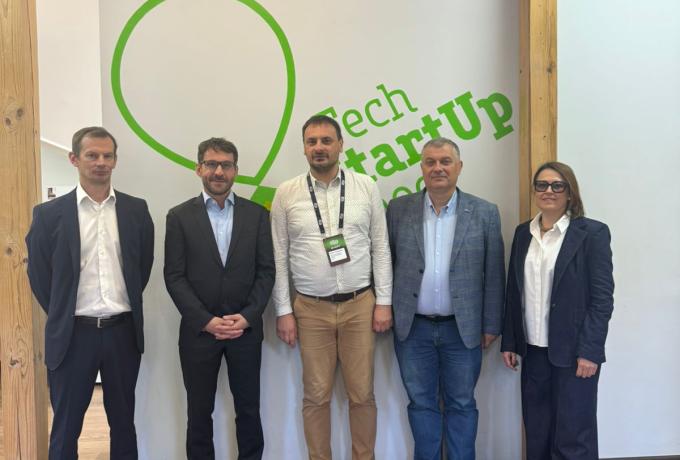 The Tech StartUp School team held a meeting with the EU4innovation East team.