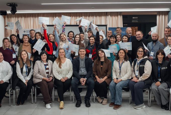 The Tech StartUp School team continued its cooperation with the team of the REMARKET project: “Restoration and Empowerment through Market Access and Sustainable Economic Transformation” of Caritas Ukraine and conducted trainings in Kolomyia and Khmelnytskyi.