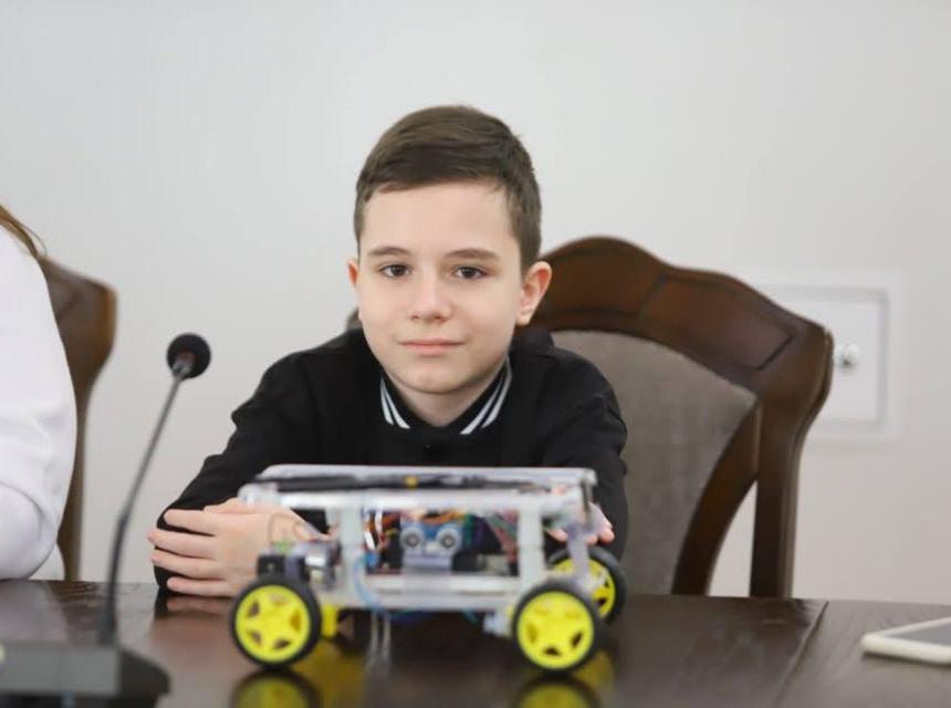 Winners and prize-winners of the children's innovation project "Startup Batyari" were honored in the Lviv region